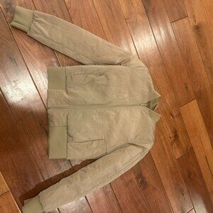 Lululemon REVERSIBLE tan, goldish jacket size 4